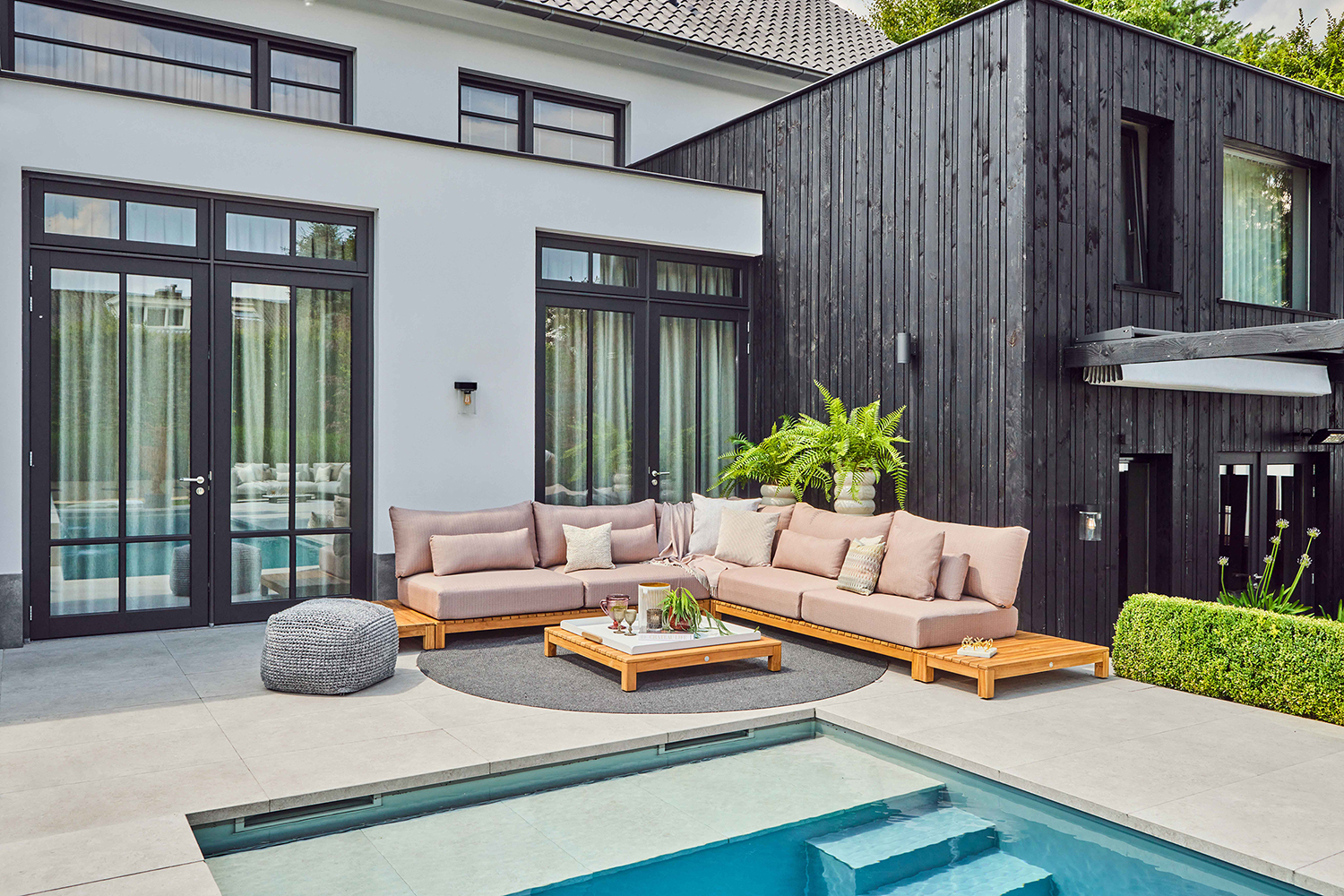 Straat toezicht houden op plank Loungeset buiten? Design én comfort loungeset | SUNS tuinmeubelen